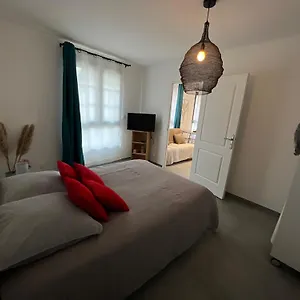 Neuf, Centre-ville De , Morestel France